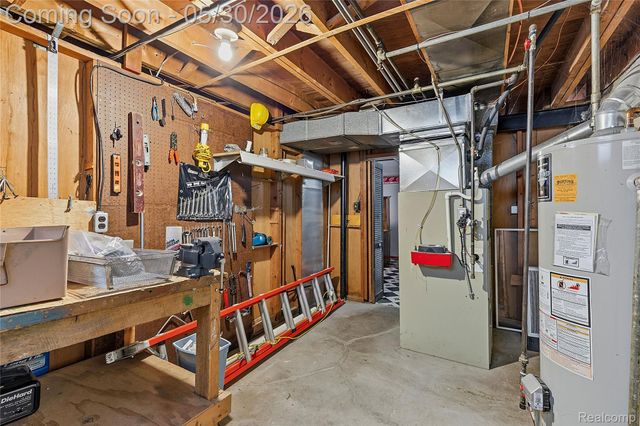529 Cardwell Street, Garden City, MI 48135