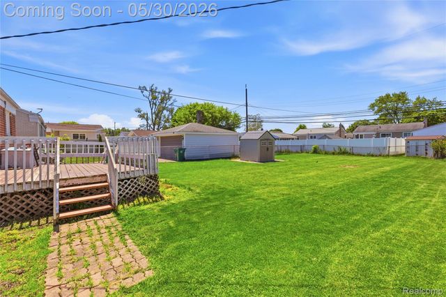 529 Cardwell Street, Garden City, MI 48135