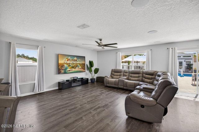 2227 CRYSTAL COVE Drive, Green Cove Springs, FL 32043