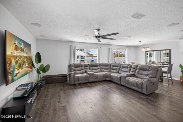 2227 CRYSTAL COVE Drive, Green Cove Springs, FL 32043