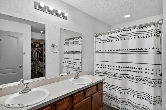 2227 CRYSTAL COVE Drive, Green Cove Springs, FL 32043