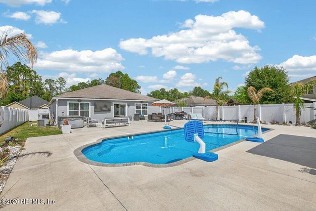 2227 CRYSTAL COVE Drive, Green Cove Springs, FL 32043