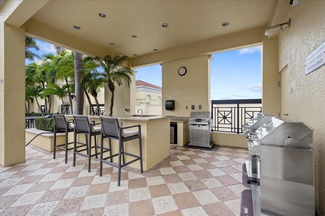 701 S Olive Avenue 303, West Palm Beach, FL 33401