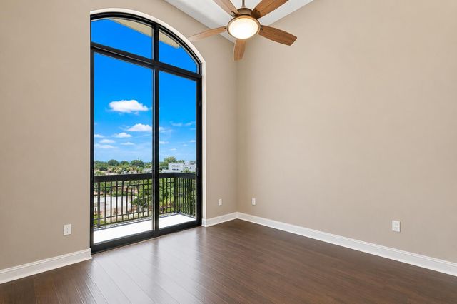 701 S Olive Avenue 303, West Palm Beach, FL 33401