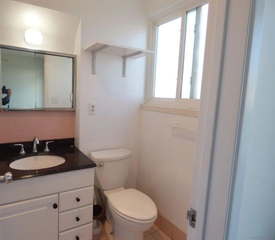 8040 Girard Avenue 5, La Jolla, CA 92037