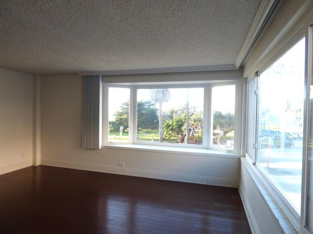 8040 Girard Avenue 5, La Jolla, CA 92037
