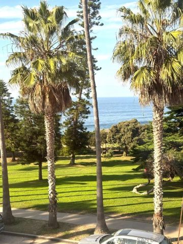 8040 Girard Avenue 5, La Jolla, CA 92037