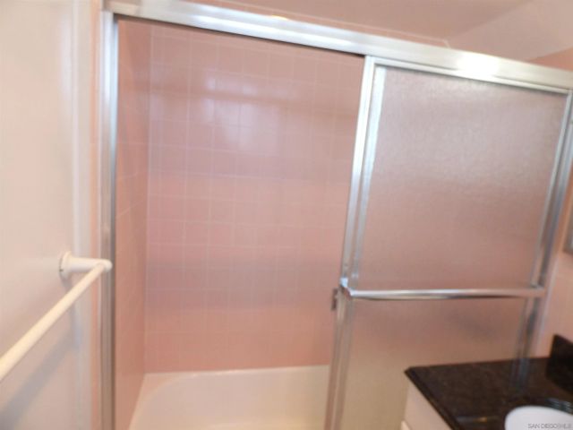 8040 Girard Avenue 5, La Jolla, CA 92037