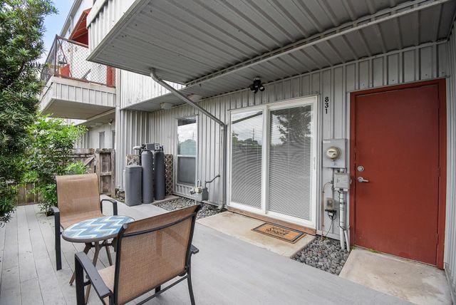 831 Saulnier Street, Houston, TX 77019