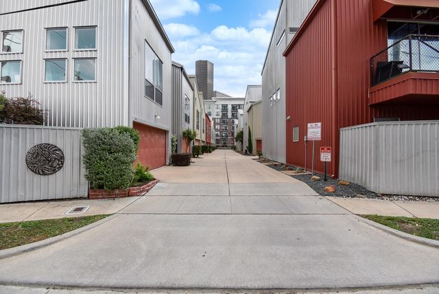 831 Saulnier Street, Houston, TX 77019