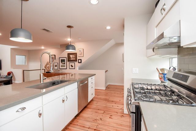 831 Saulnier Street, Houston, TX 77019