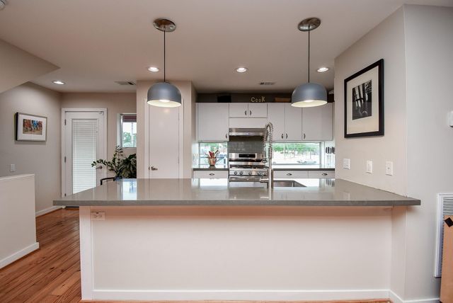 831 Saulnier Street, Houston, TX 77019