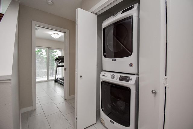 831 Saulnier Street, Houston, TX 77019