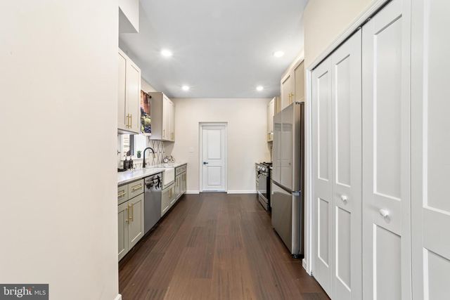 4707 SANSOM ST, Philadelphia, PA 19139