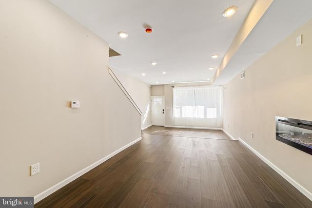 4707 SANSOM ST, Philadelphia, PA 19139