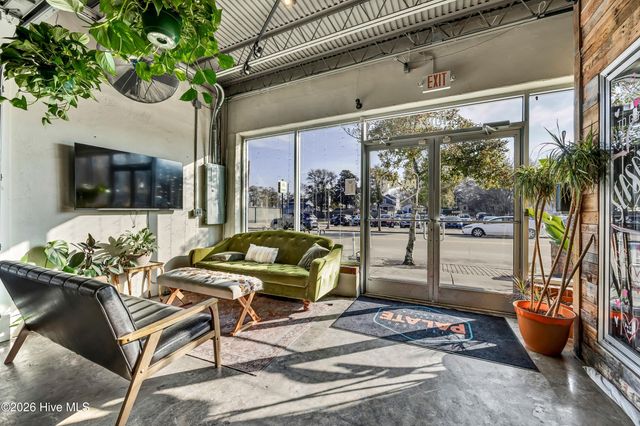 1007 N 4th Street, Wilmington, NC 28401