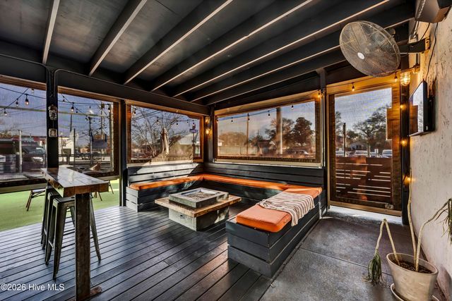 1007 N 4th Street, Wilmington, NC 28401