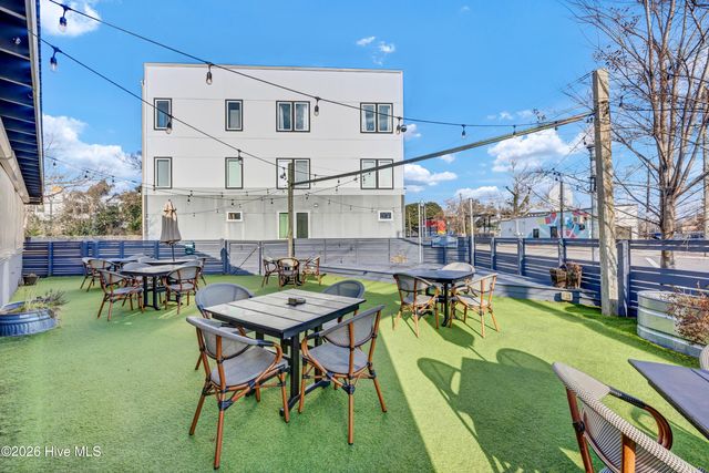 1007 N 4th Street, Wilmington, NC 28401