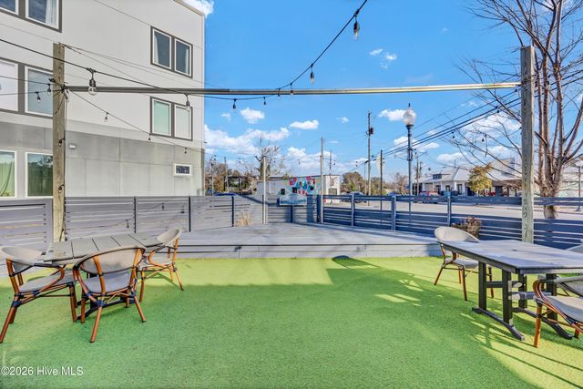 1007 N 4th Street, Wilmington, NC 28401