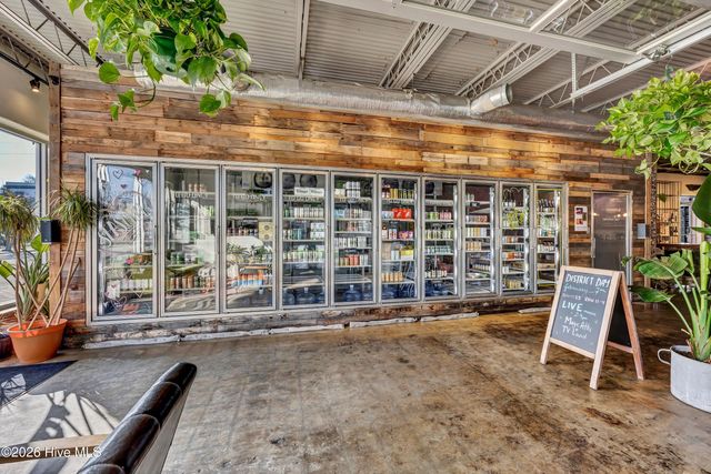 1007 N 4th Street, Wilmington, NC 28401