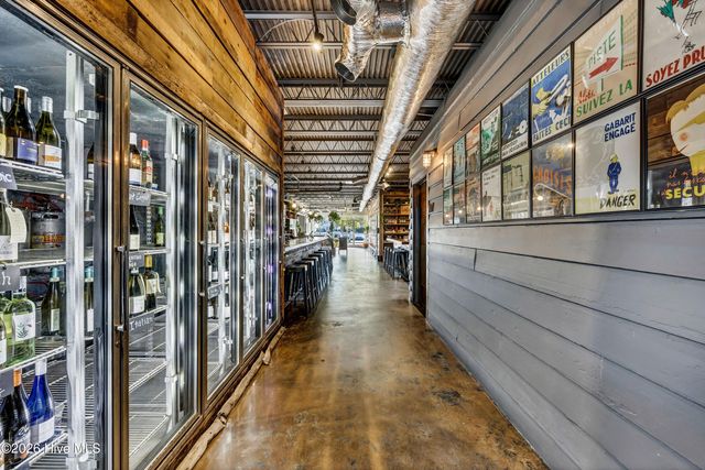 1007 N 4th Street, Wilmington, NC 28401