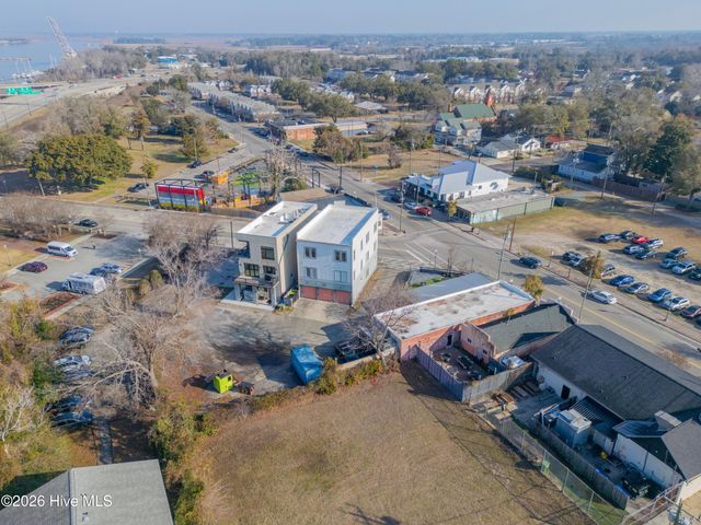 1007 N 4th Street, Wilmington, NC 28401