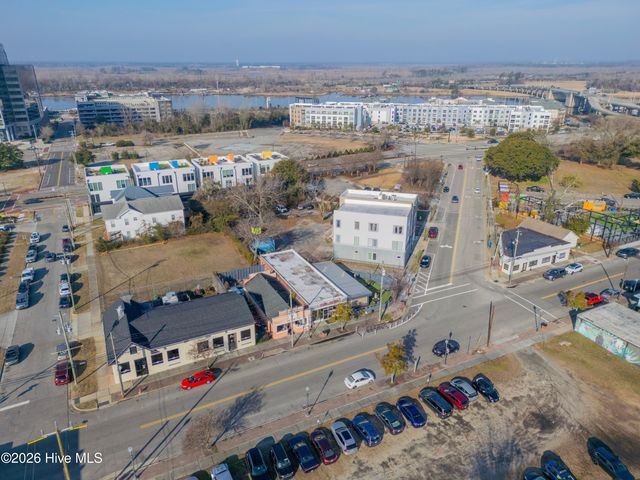 1007 N 4th Street, Wilmington, NC 28401
