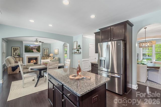 975 Rock Forest Way, Fort Mill, SC 29707