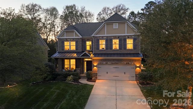 975 Rock Forest Way, Fort Mill, SC 29707