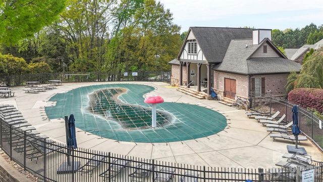 975 Rock Forest Way, Fort Mill, SC 29707