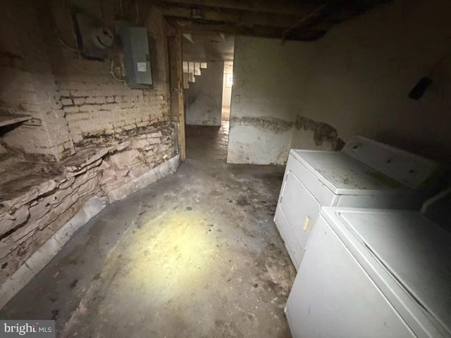1918 HARLEM AVE, Baltimore, MD 21217
