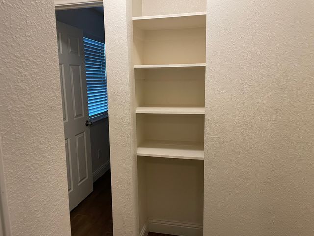 401 S Mcentire Court, White Settlement, TX 76108