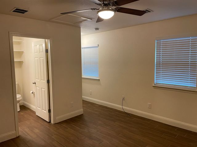 401 S Mcentire Court, White Settlement, TX 76108