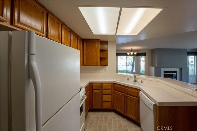 5992 Paseo Encantada, Camarillo, CA 93012