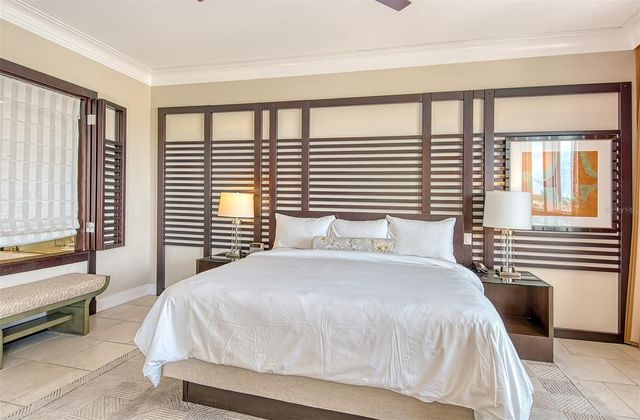915 SEASIDE DRIVE 312, Weeks 16-17, Sarasota, FL 34242