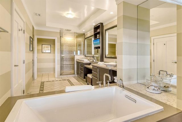 915 SEASIDE DRIVE 312, Weeks 16-17, Sarasota, FL 34242