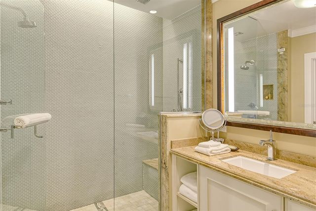 915 SEASIDE DRIVE 312, Weeks 16-17, Sarasota, FL 34242