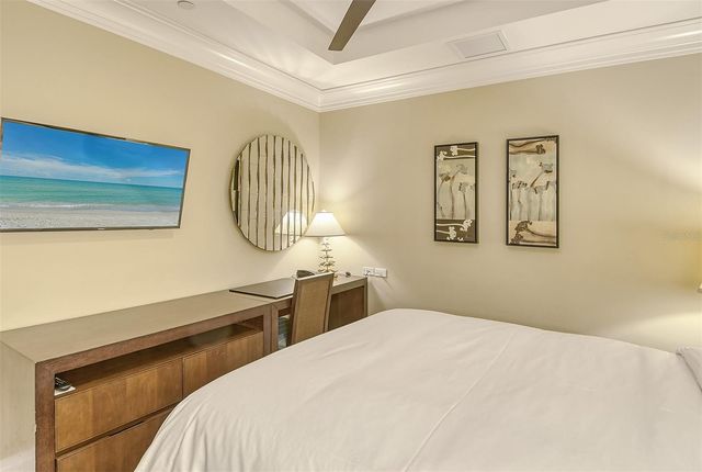 915 SEASIDE DRIVE 312, Weeks 16-17, Sarasota, FL 34242