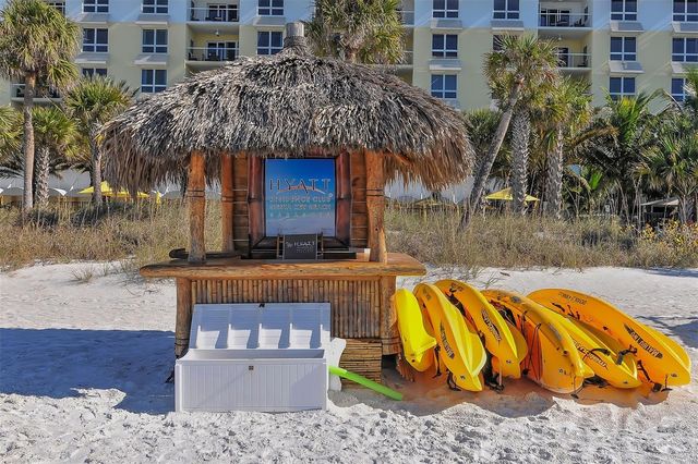 915 SEASIDE DRIVE 312, Weeks 16-17, Sarasota, FL 34242