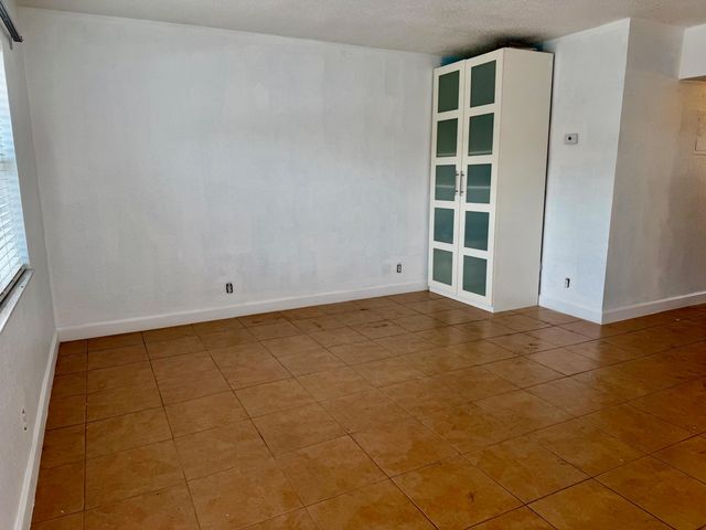 2607 NE 8TH Avenue 3, Wilton Manors, FL 33334