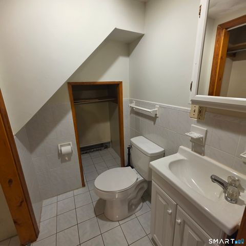 664 West Main Street 1, New Britain, CT 06053
