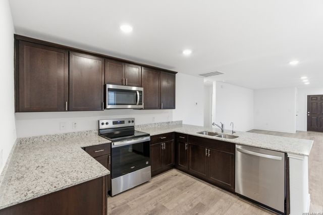 10011 Monte Carmel Place, Converse, TX 78109