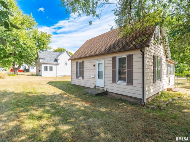 1402 CATHERINE Street, Pekin, IL 61554