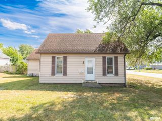1402 CATHERINE Street, Pekin, IL 61554