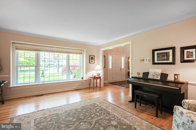 1020 ROSEWOOD DR, Blue Bell, PA 19422