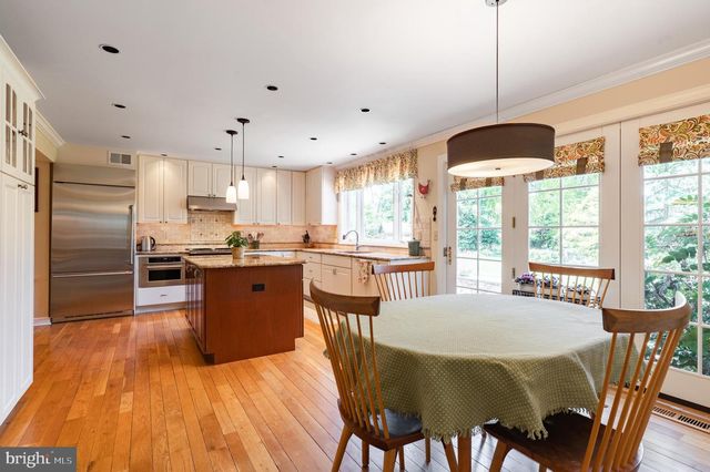 1020 ROSEWOOD DR, Blue Bell, PA 19422