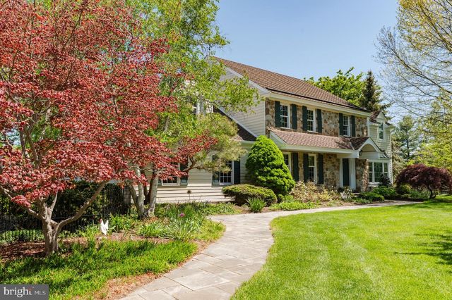1020 ROSEWOOD DR, Blue Bell, PA 19422