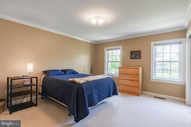 1020 ROSEWOOD DR, Blue Bell, PA 19422