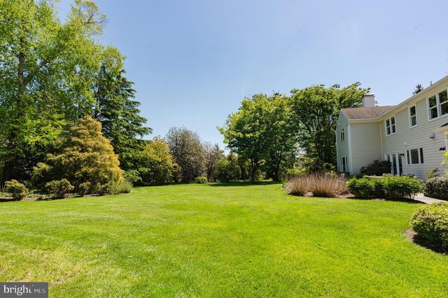 1020 ROSEWOOD DR, Blue Bell, PA 19422