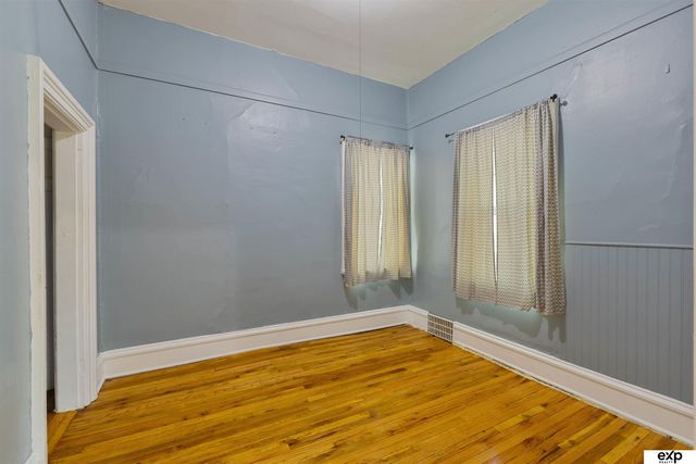 2313 S 11th Street, Lincoln, NE 68502